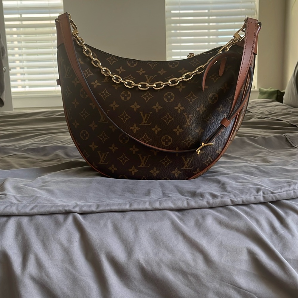 Louis Vuitton Loop Hobo